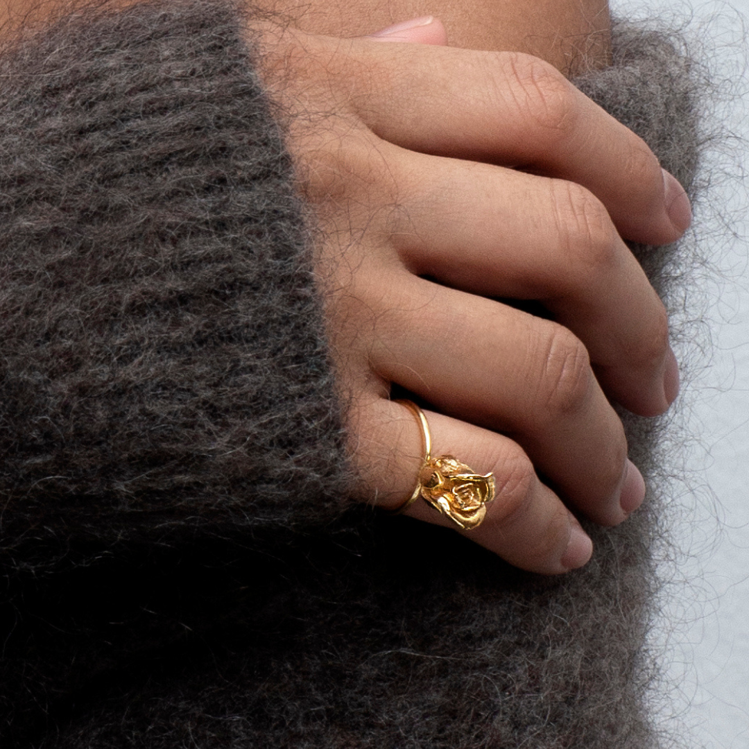 Rose statement ring, forgyldt