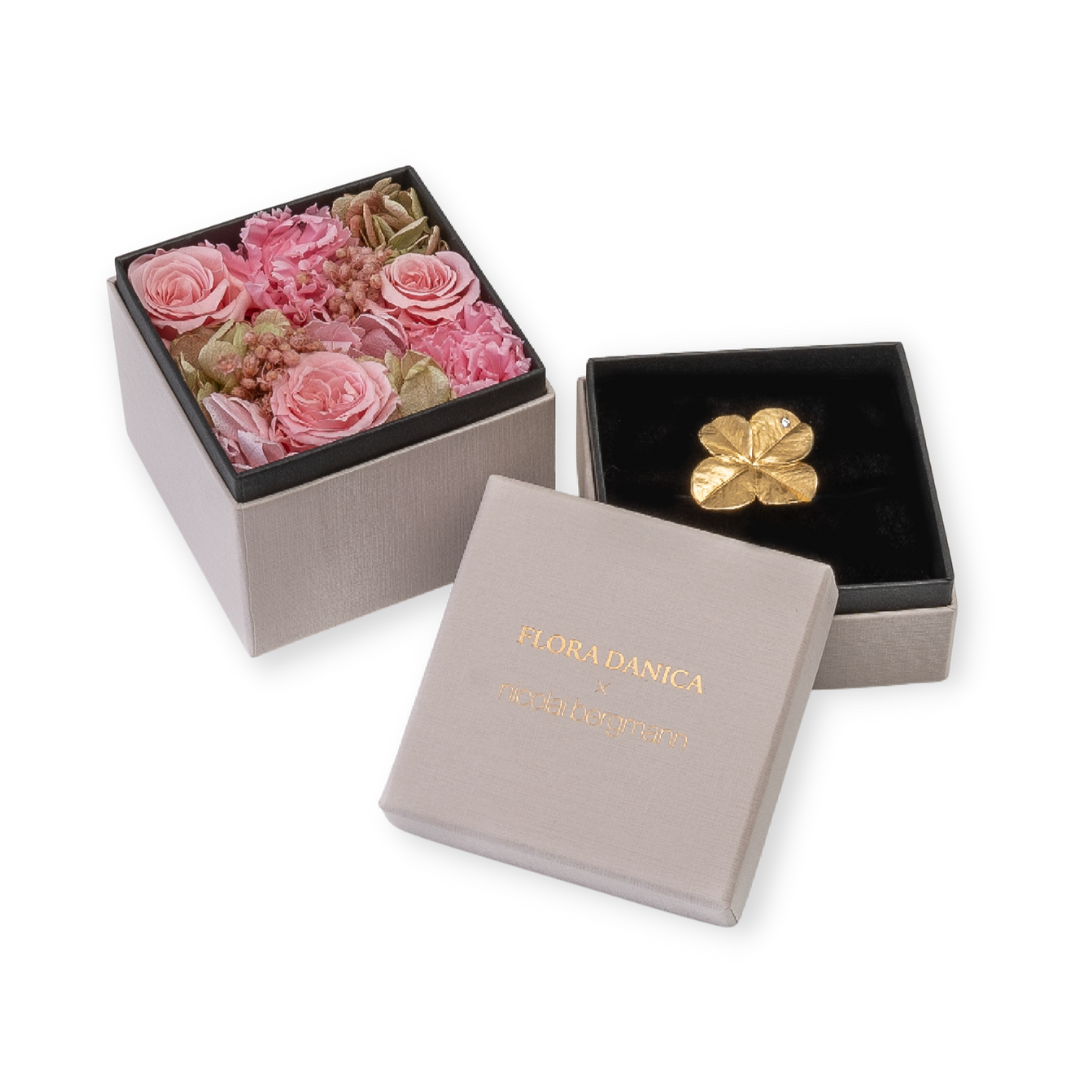 Flora Danica x Nicolai Bergmann blomster gaveæske