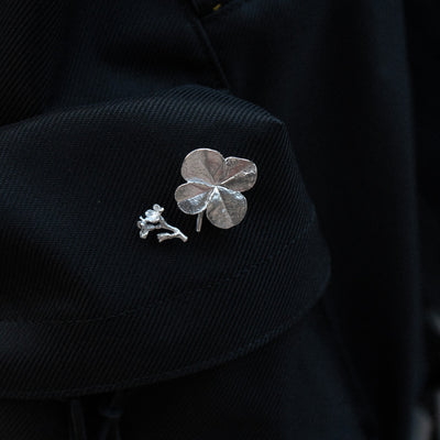 Forglemmigej pin sølv