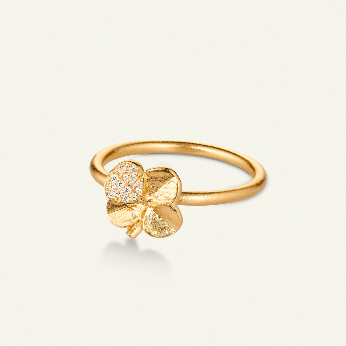 Firkløver ring pavé forgyldt