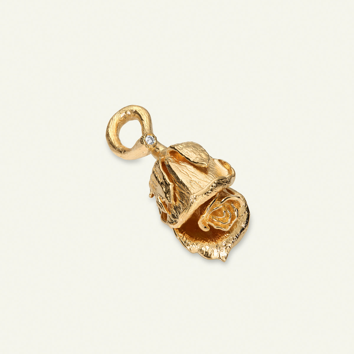 Rose med naturlig diamant på silkehalskæde, forgyldt