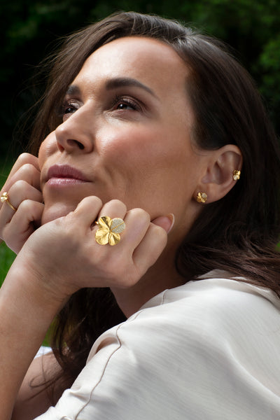 Firkløver ear cuff pavé forgyldt