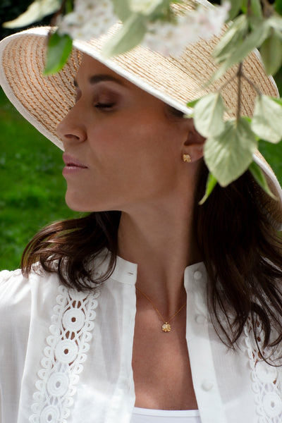 Firkløver halskæde med pavé vedhæng forgyldt